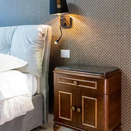 Dante 3 By Apulia Guest house 3*